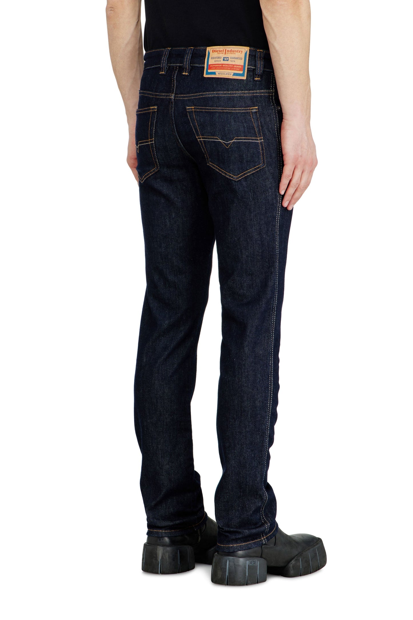 Slim Jeans Regular Waist 1993 D-Vyl