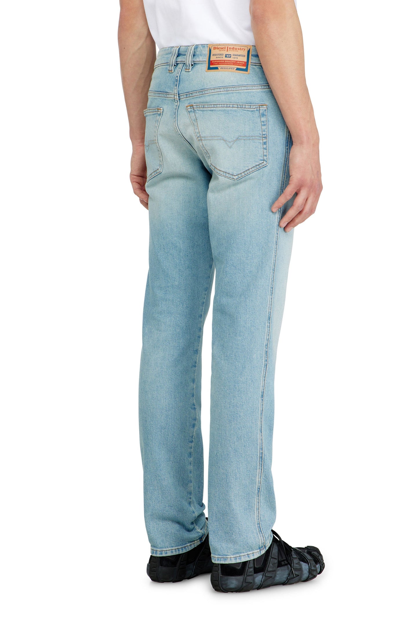 Slim Jeans Regular Waist 1993 D-Vyl