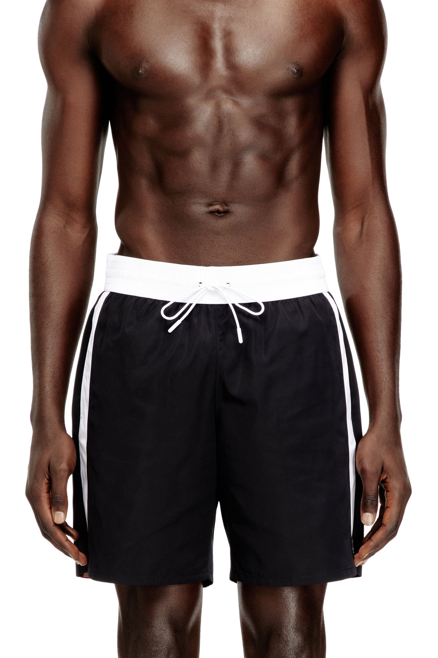 Swim shorts with contrast waistband