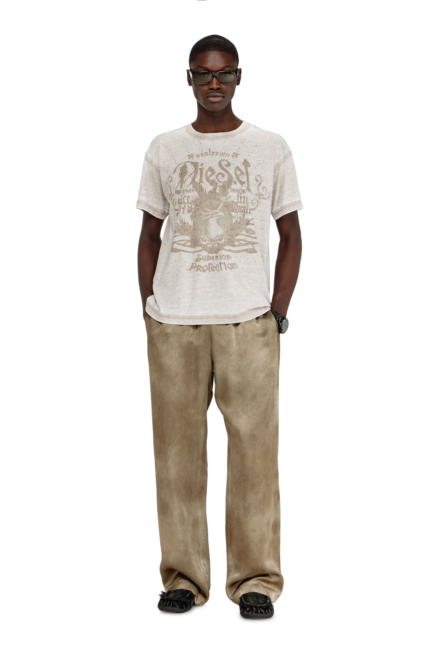 Jersey T-shirt with burnout wash and studs