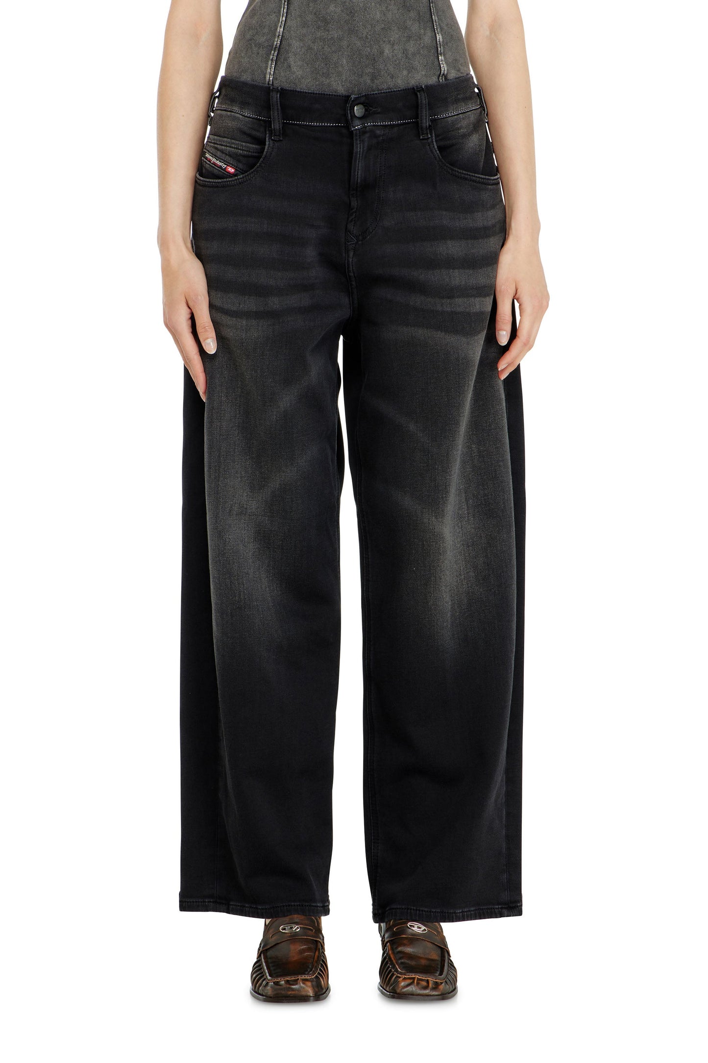 Relaxed Regular Waist 2097 D-Enim-M Joggjeans®